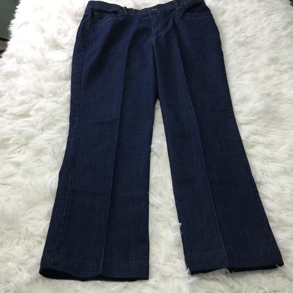 Gloria Vanderbilt - Women Demin BlueJeans - Picture 2 of 8